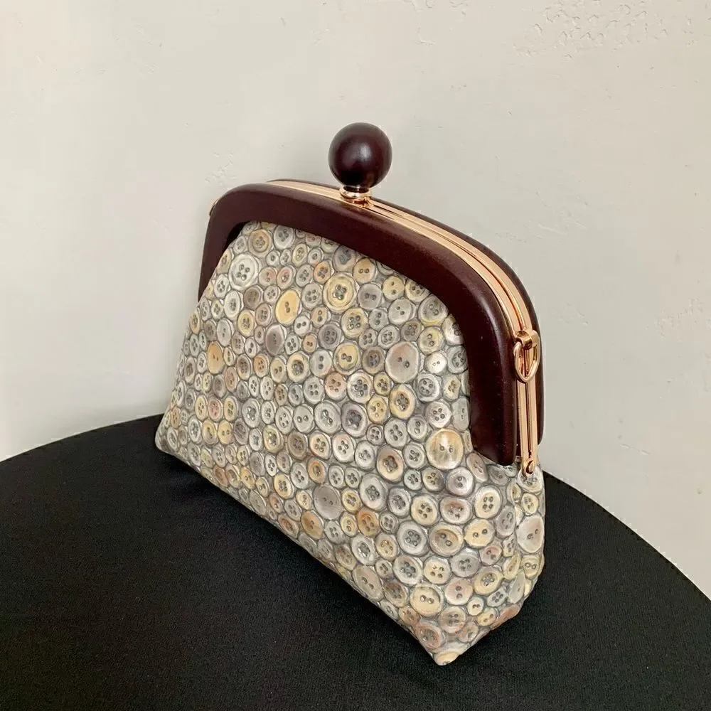 Handmade Genuine Leather Relief Button Pattern Push-lock Clutch/Crossbody
